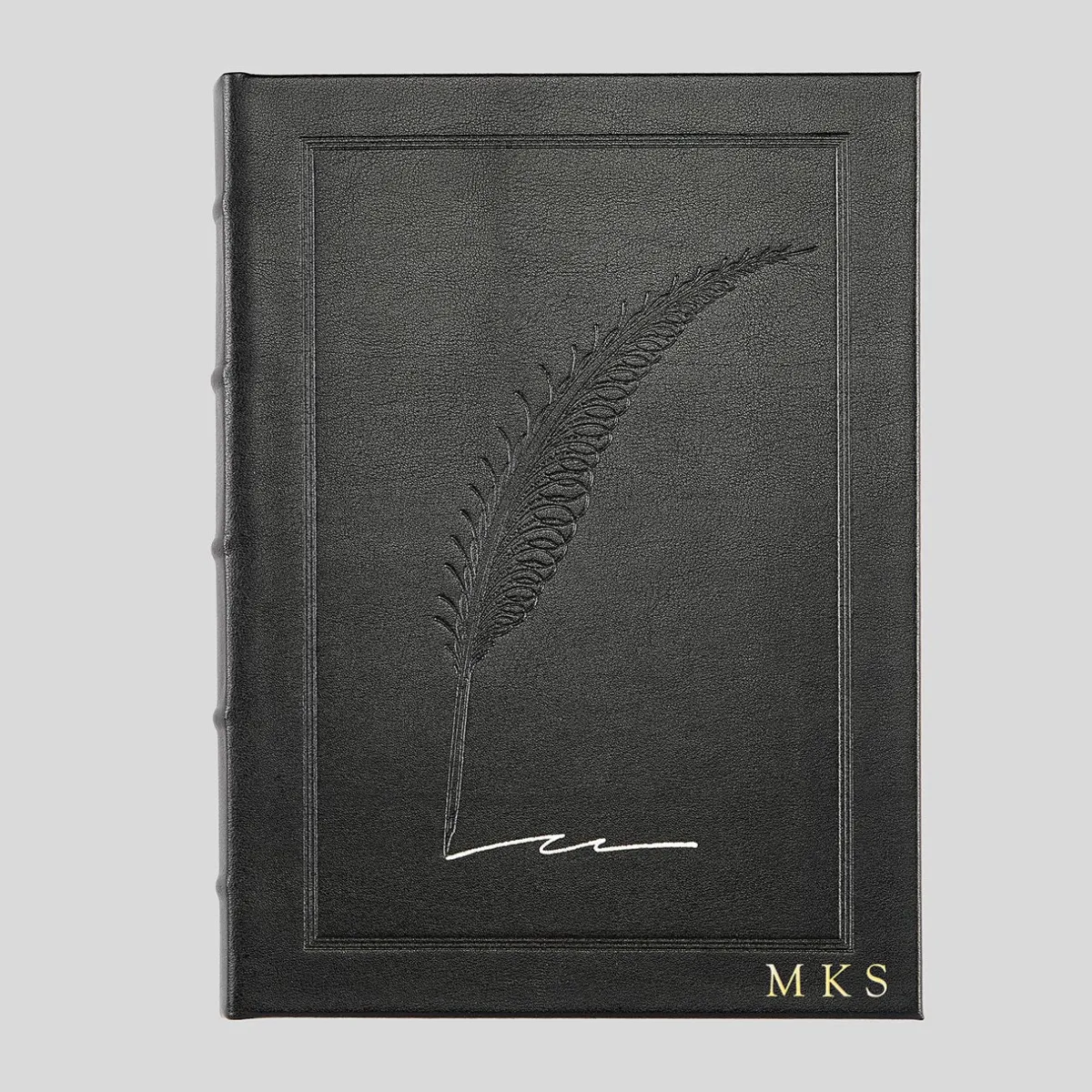 Levenger Journals & Notebooks*9" Hardcover Leather Journal