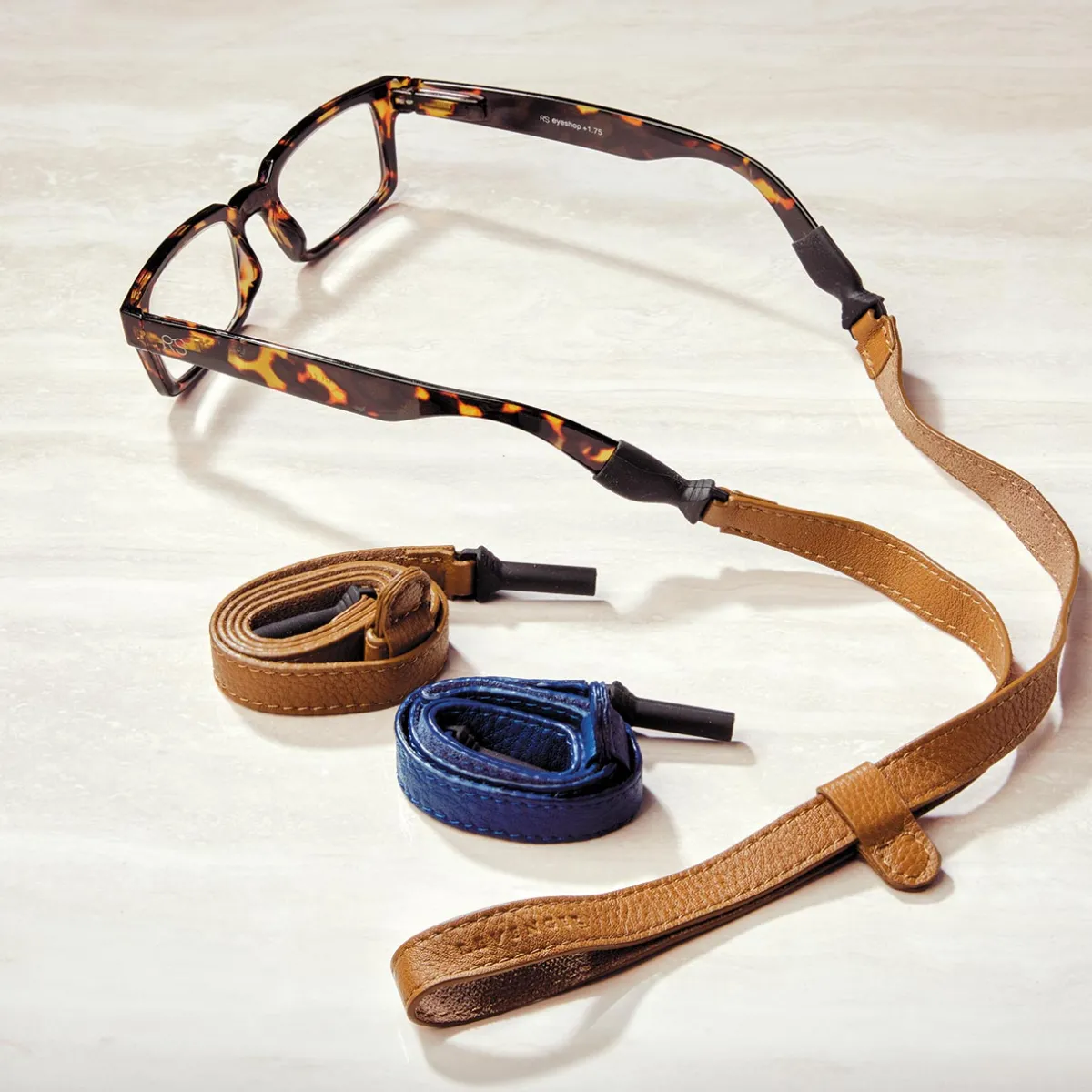 Levenger Eyeglass Cases|Eyeglass Cases*Adjustable Leather Eyeglass Strap