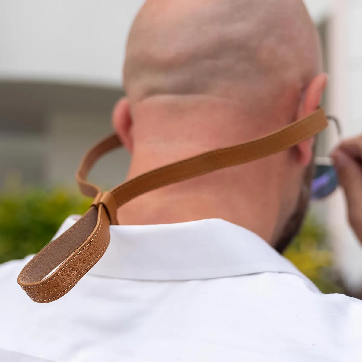 Levenger Eyeglass Cases|Eyeglass Cases*Adjustable Leather Eyeglass Strap