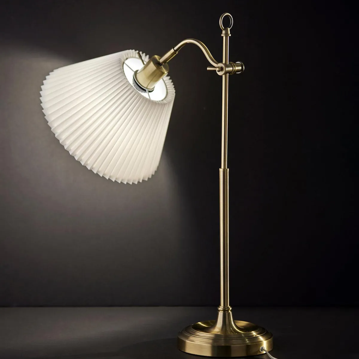 Levenger Lamps & Lighting|Lighting*Amherst Table Lamp