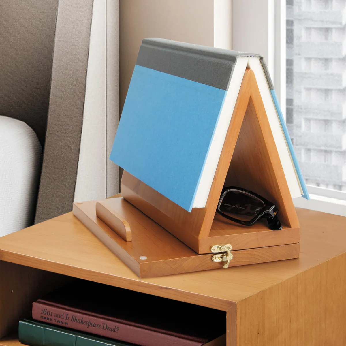 Levenger Bookends & Stands|Reader Furnishings*Apex Book Niche