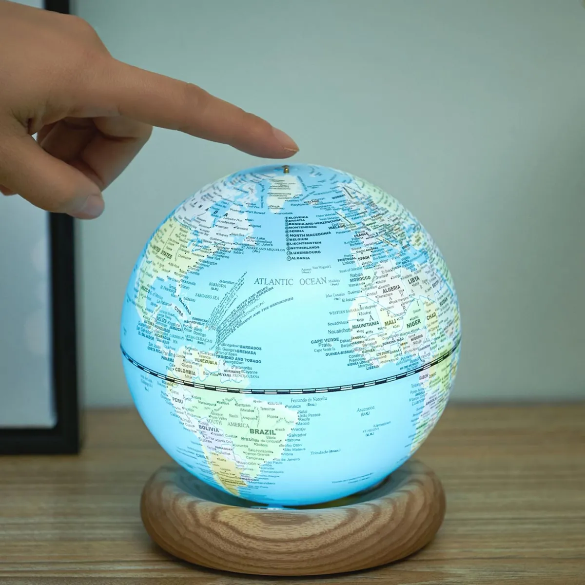 Levenger Lamps & Lighting|Lighting*Atlas Globe Lamp