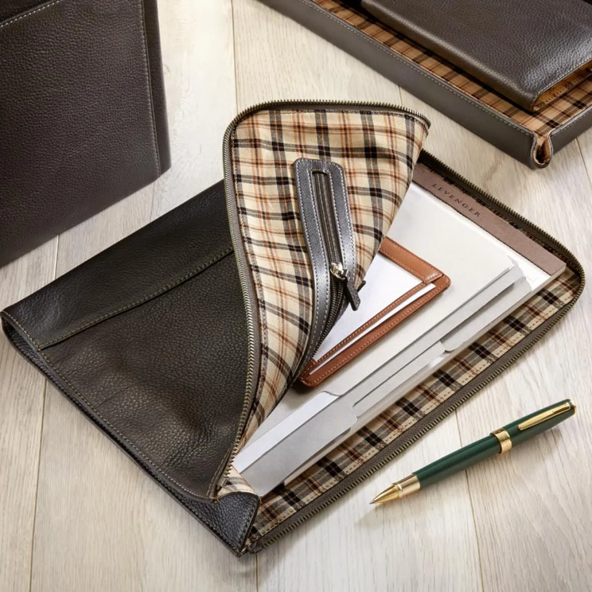 Levenger Briefcases & Briefolios|1987 Collection*Bomber Jacket Briefolio
