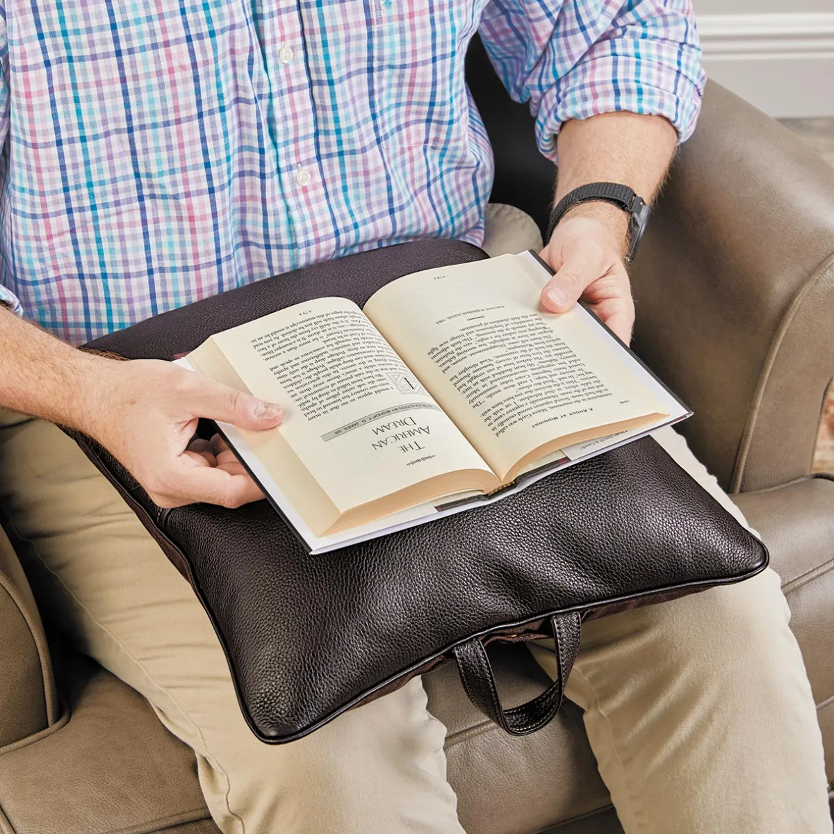 Levenger Bookends & Stands|Reader Furnishings*Bomber Jacket Reader's Pocket Pillow-To-Go