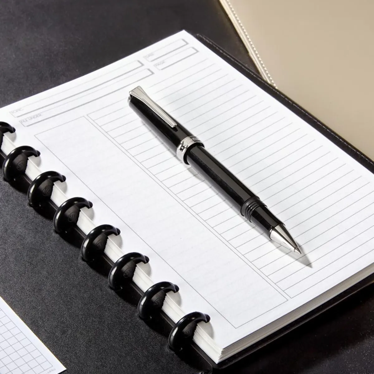 Levenger Junior Refills|Letter Refills*Circa Annotation Ruled Double-Header Refill (100 sheets)