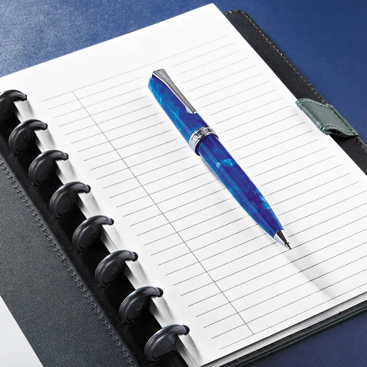 Levenger Junior Refills|Letter Refills*Circa College Ruled Without Title Boxes (300 sheets)