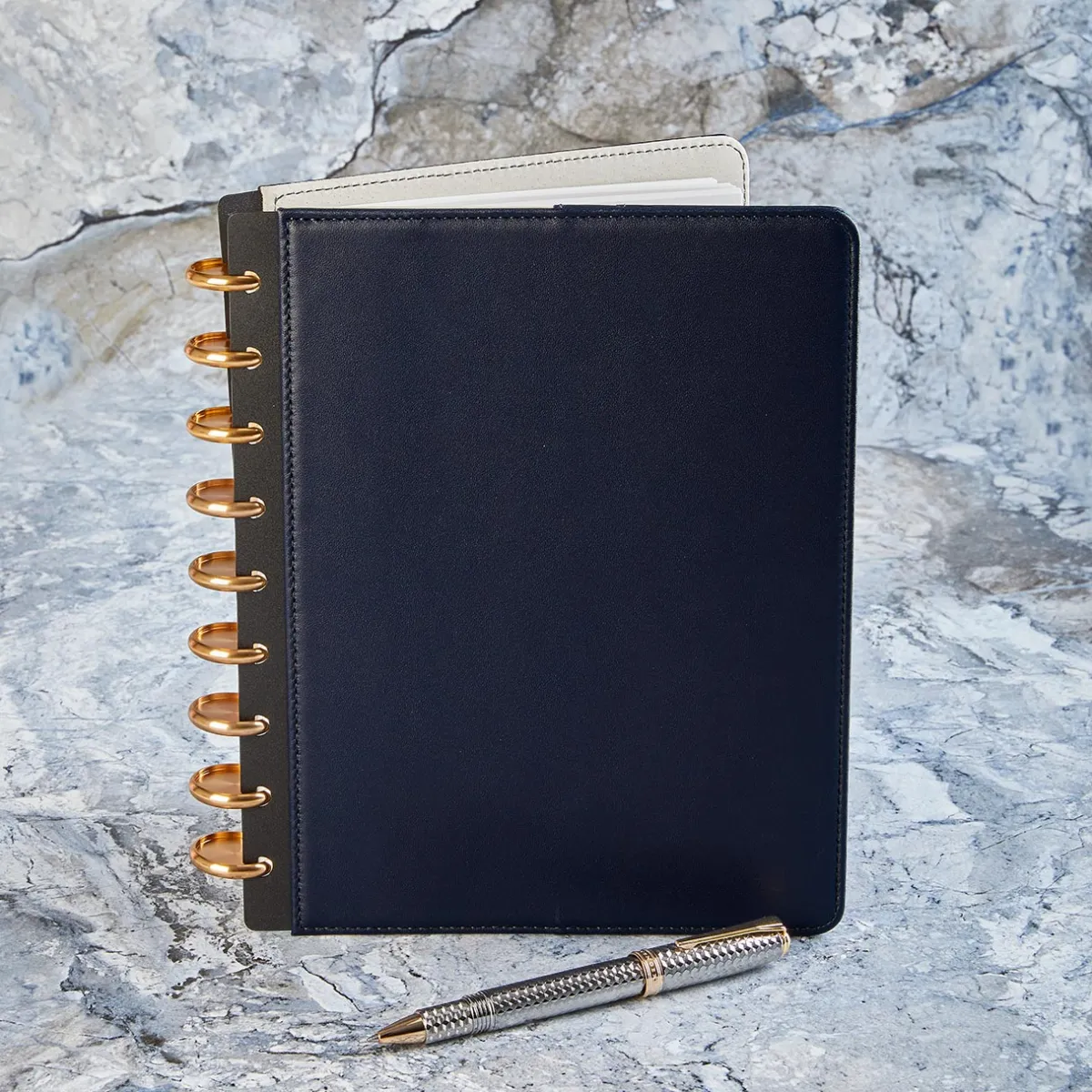 Levenger Junior Notebooks|Midway Notebooks*Circa Luxe Leather Discbound Notebook