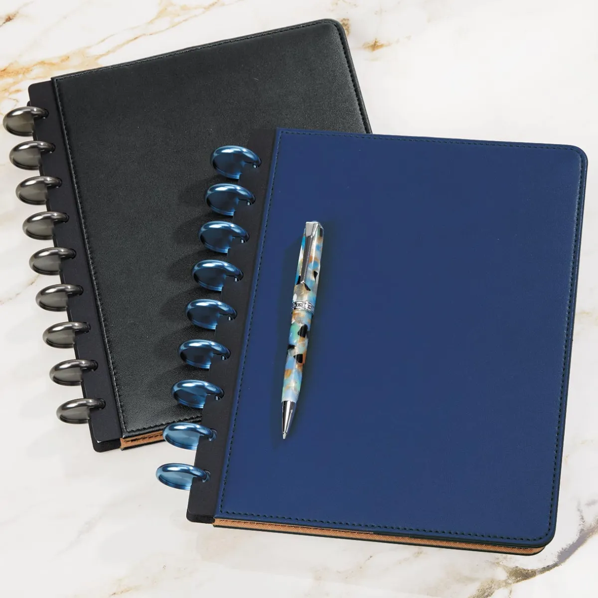 Levenger Midway Notebooks*Circa Midway LevTex Foldover Notebook