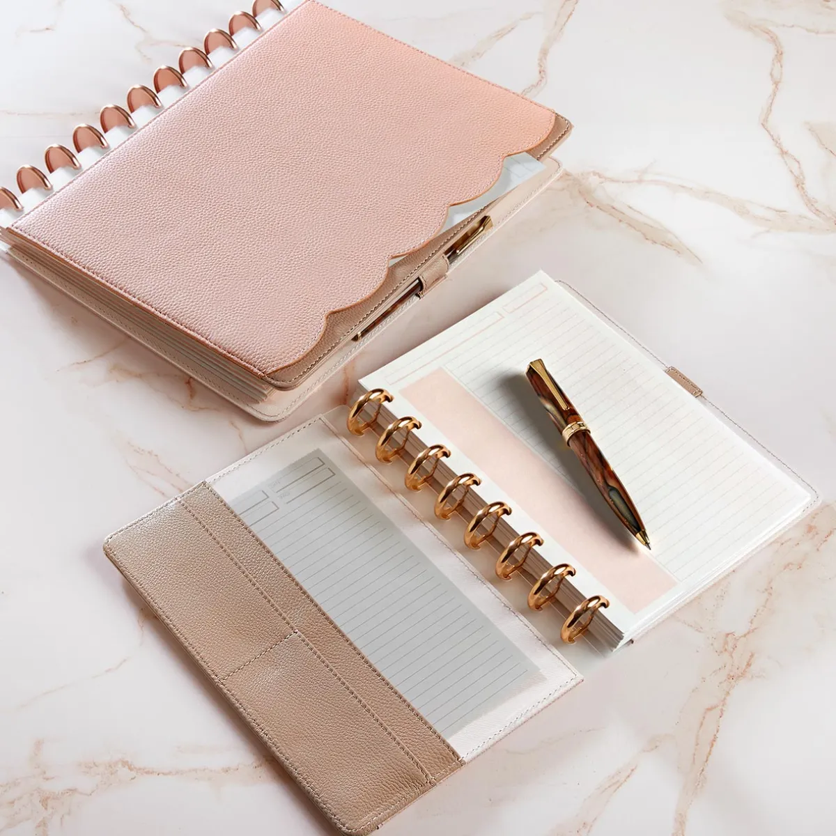 Levenger Junior Notebooks|Letter Notebooks*Circa Scalloped Foldover Notebook