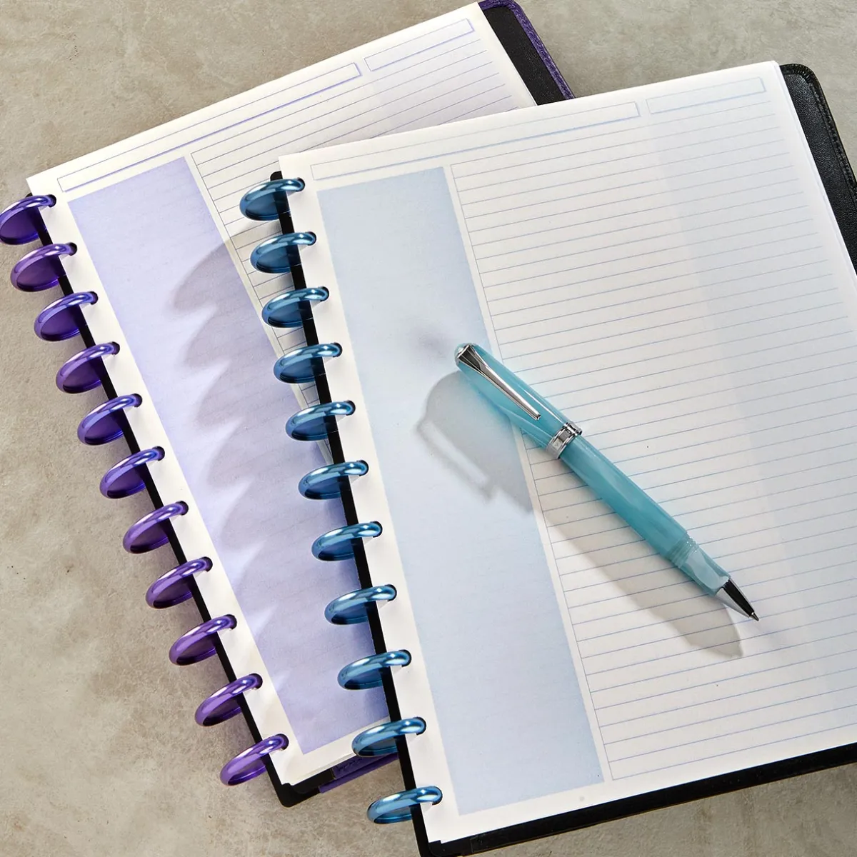 Levenger Junior Refills|Letter Refills*Circa Shaded Annotation Ruled Refill (300 sheets)