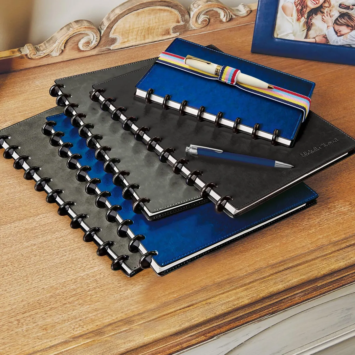 Levenger Junior Notebooks|Letter Notebooks*Circa Smooth Sliver Discbound Notebook with Pockets