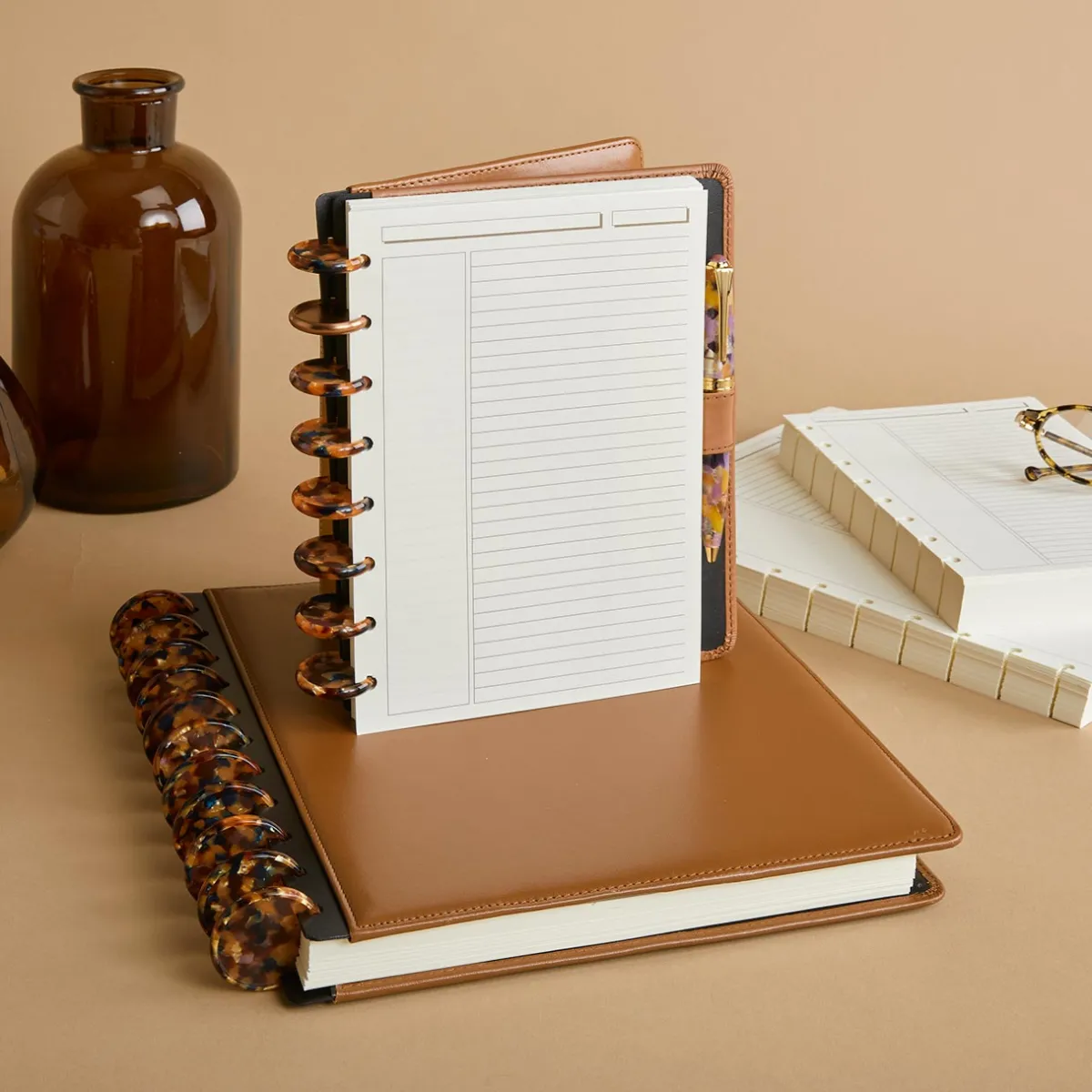Levenger Junior Refills|Letter Refills*Circa Soft Focus Annotation Ruled Refill (300 sheets)