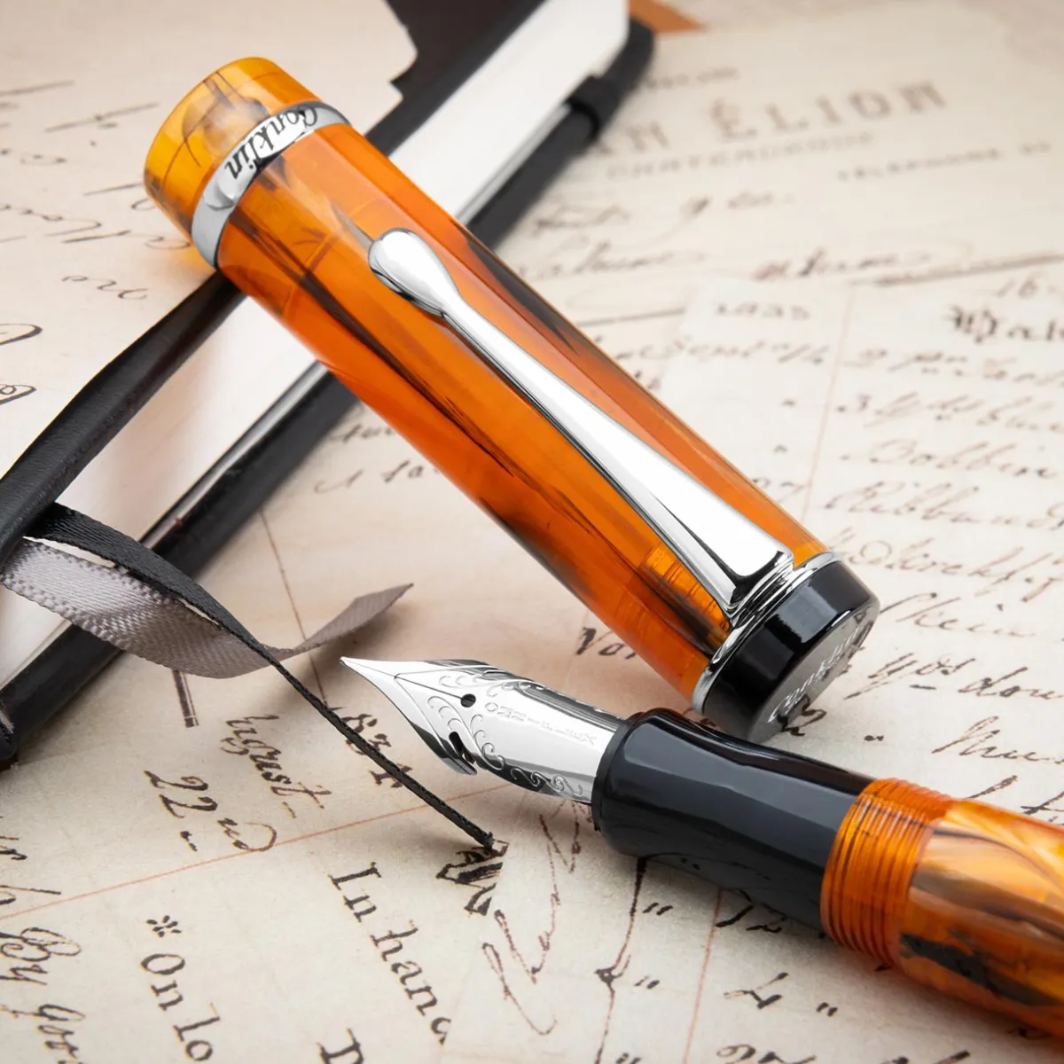 Levenger Fountain Pens|Conklin*Conklin Duragraph Amber Fountain Pen
