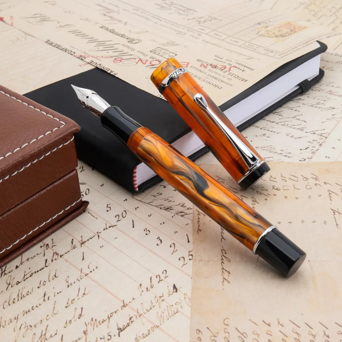 Levenger Fountain Pens|Conklin*Conklin Duragraph Amber Fountain Pen