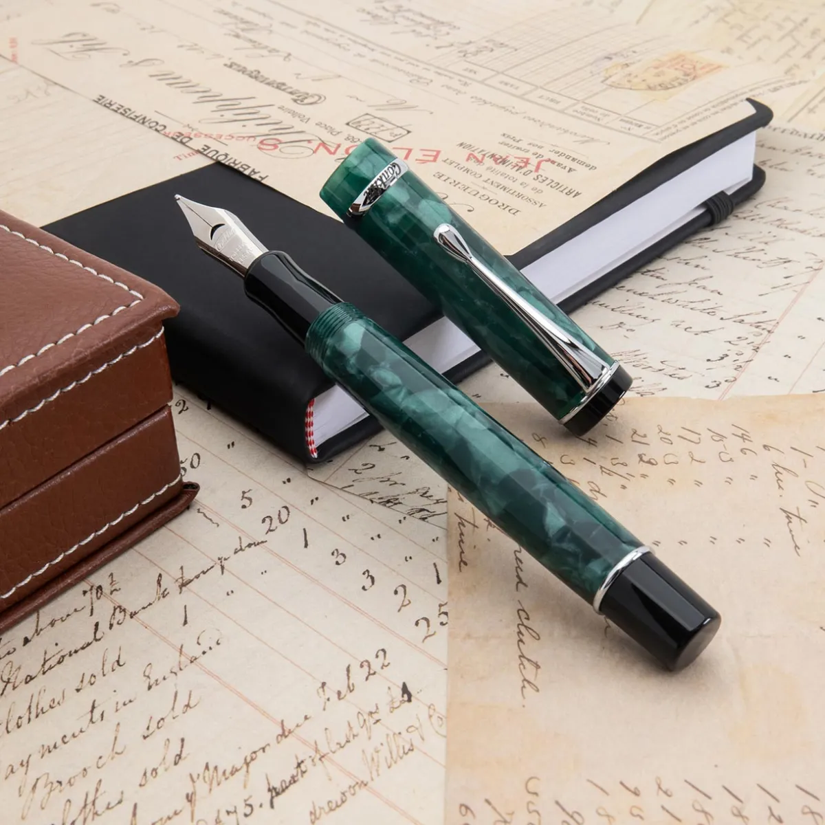 Levenger Fountain Pens|Conklin*Conklin Duragraph Forest Green Fountain Pen