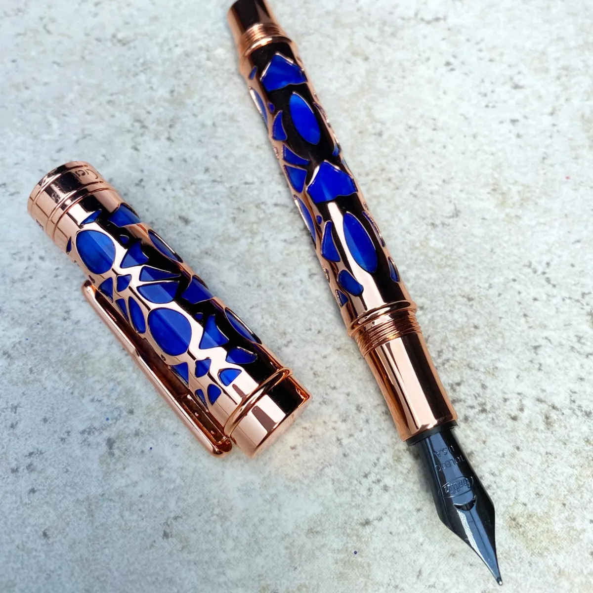 Levenger Fountain Pens|Conklin*Conklin Endura Deco Crest Fountain Pen