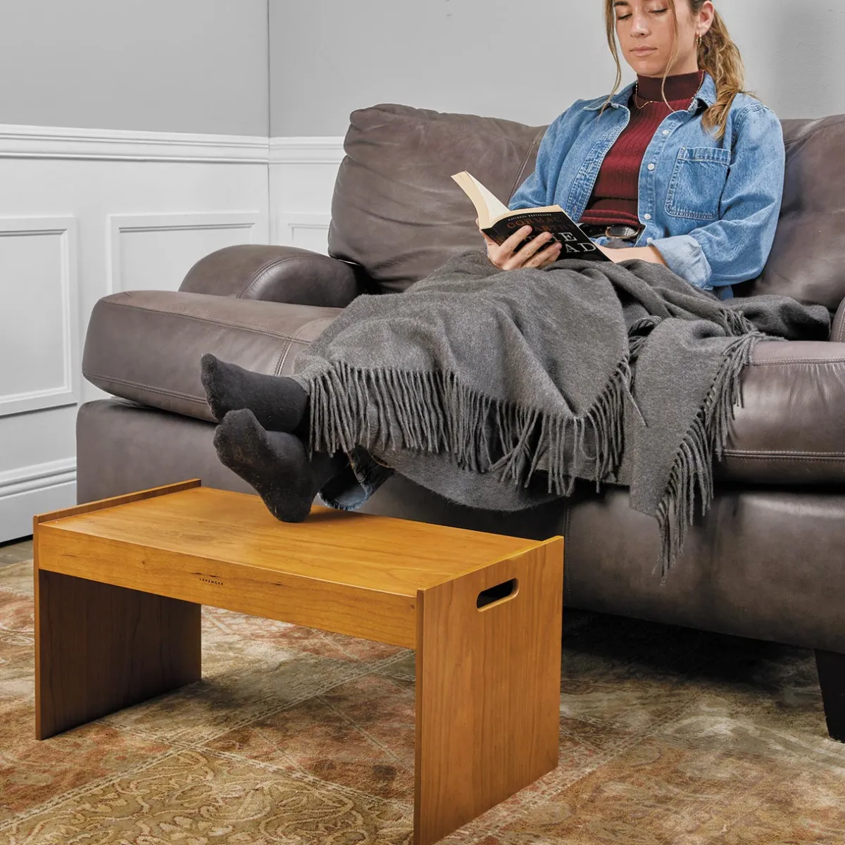 Levenger Reader Furnishings|Reader Furnishings*Cubi Platypus Stand-Up Desk Converter