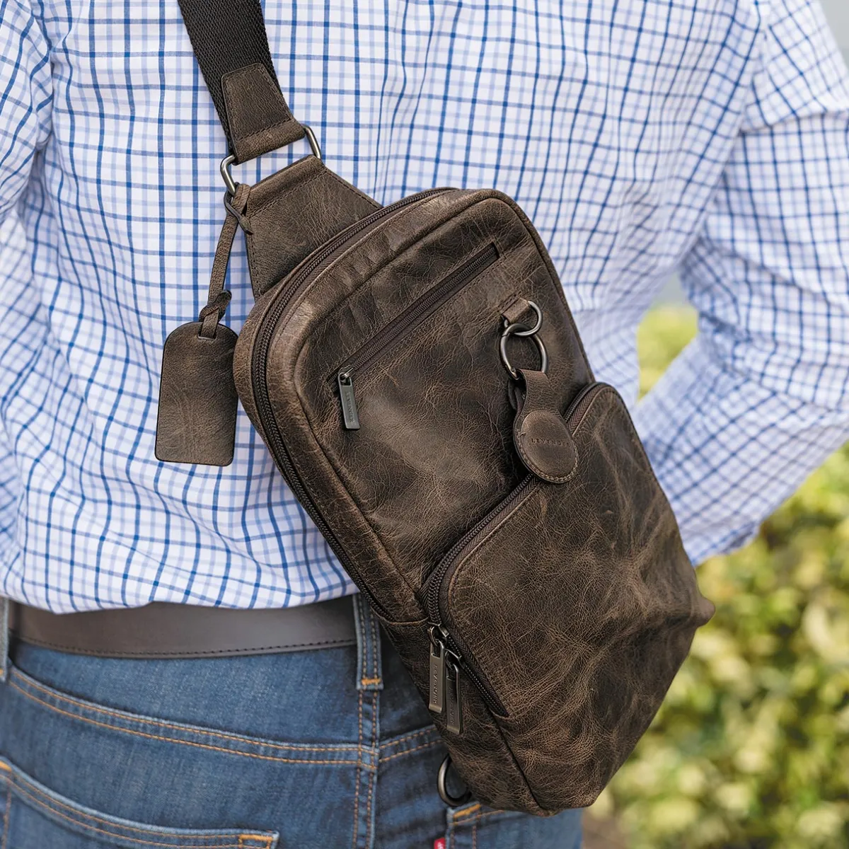 Levenger Crossbodies|Travel Bags & Accessories*Dakota Leather Sling