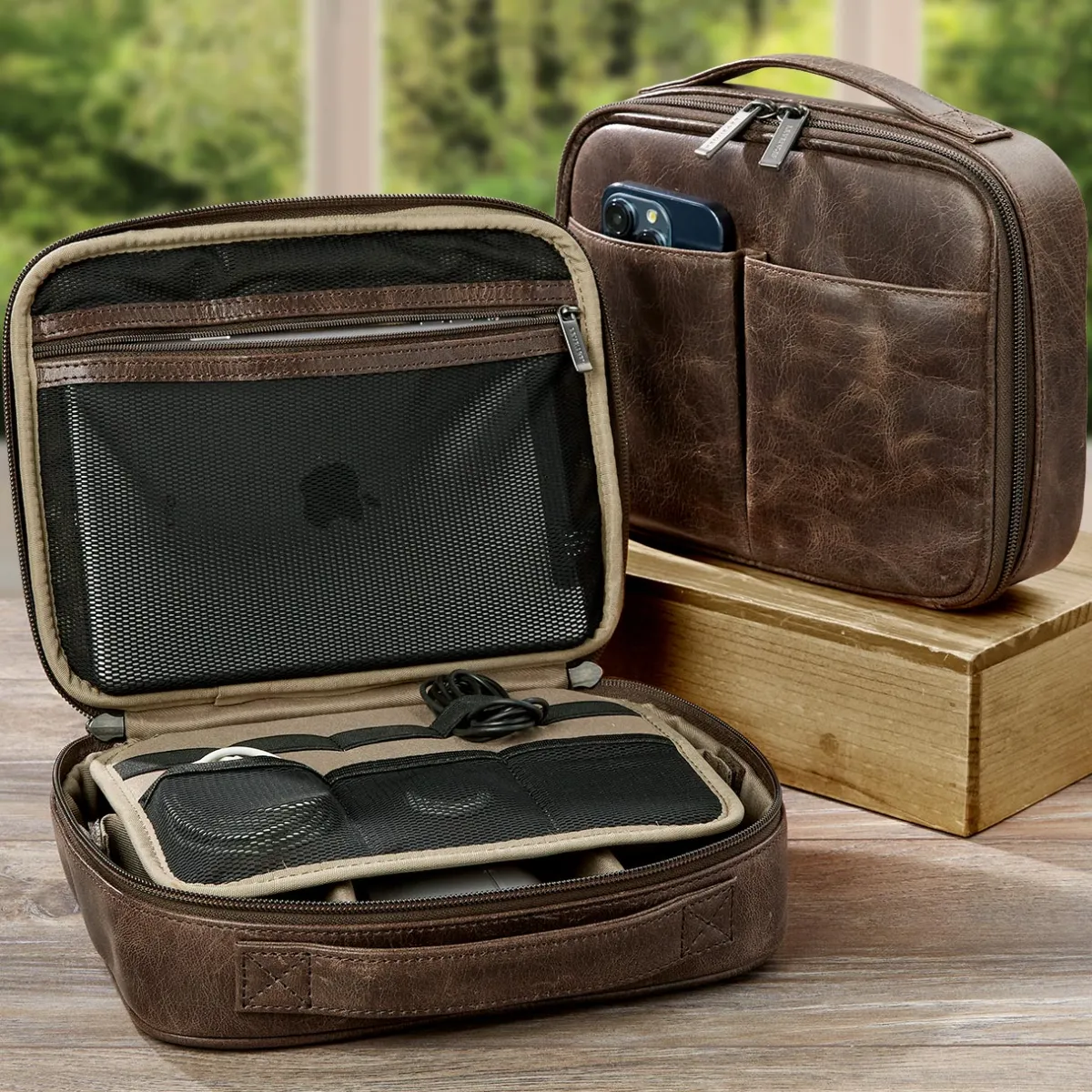 Levenger Tech Cases|Travel Bags & Accessories*Dakota Leather Tech Case