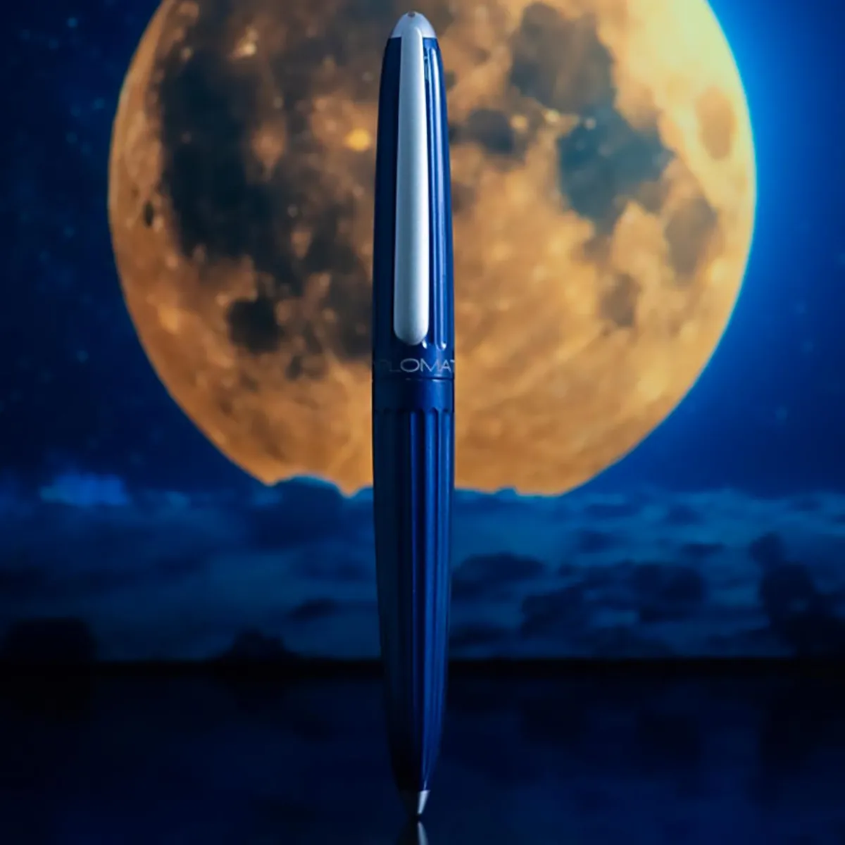 Levenger Ballpoint Pens|Rollerball Pens*Diplomat Aero Midnight Blue Pen