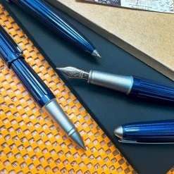 Levenger Ballpoint Pens|Rollerball Pens*Diplomat Aero Midnight Blue Pen