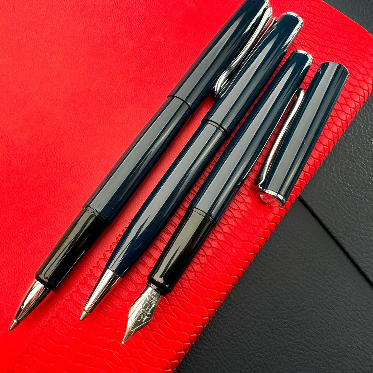 Levenger Ballpoint Pens|Rollerball Pens*Diplomat Esteem Pen