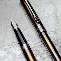 Levenger Fountain Pens|Diplomat*Diplomat Traveller Fountain Pen