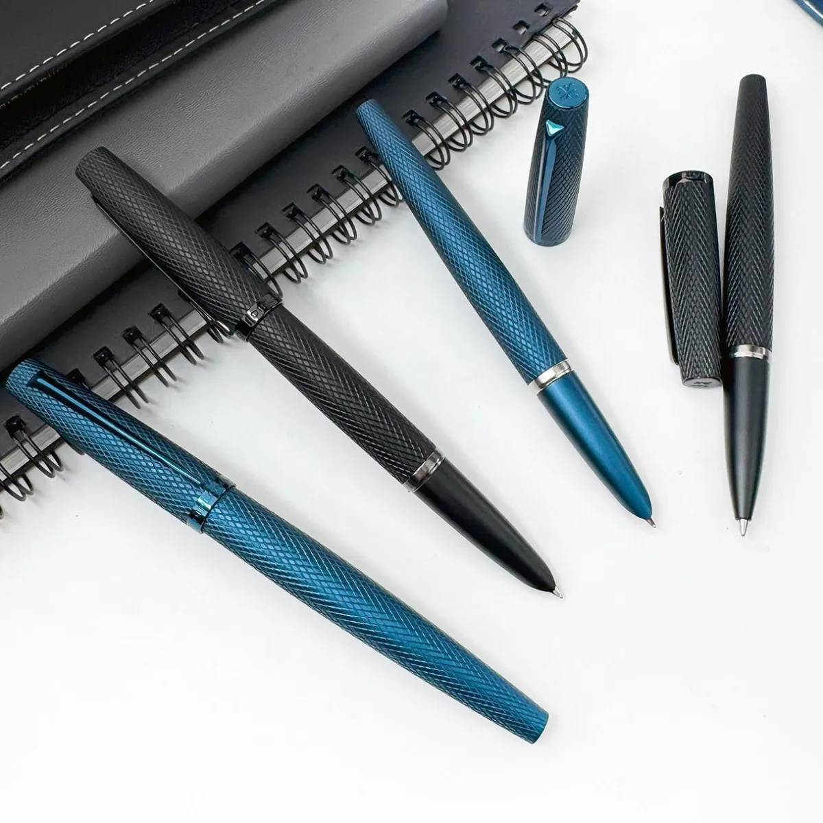 Levenger Fountain Pens|Diplomat*Diplomat Viper Fountain Pen