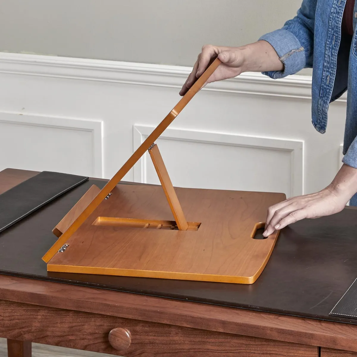 Levenger Desks & Lap Desks|Tech Essentials*Editor-At-Large Mini Desk