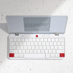 Levenger Tech Essentials*Freewrite Traveler