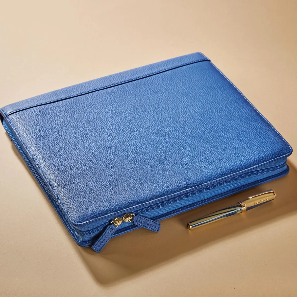 Levenger Padfolios|Business Gifts*Leather Ambi-Flex Folio