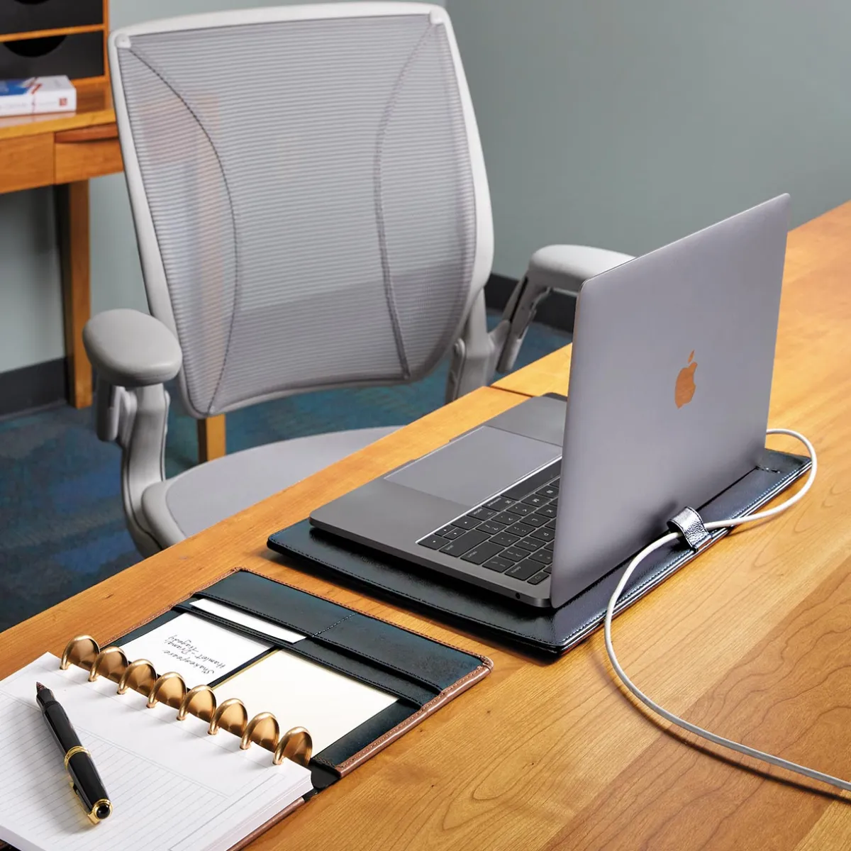 Levenger Padfolios|Workspace Organizers*Leather Freeleaf Pad Backer