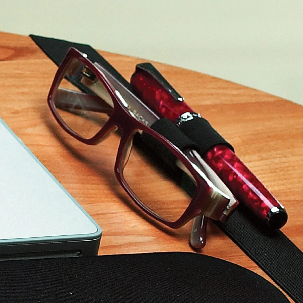 Levenger Reader Furnishings|Reader Furnishings*Lap Desk