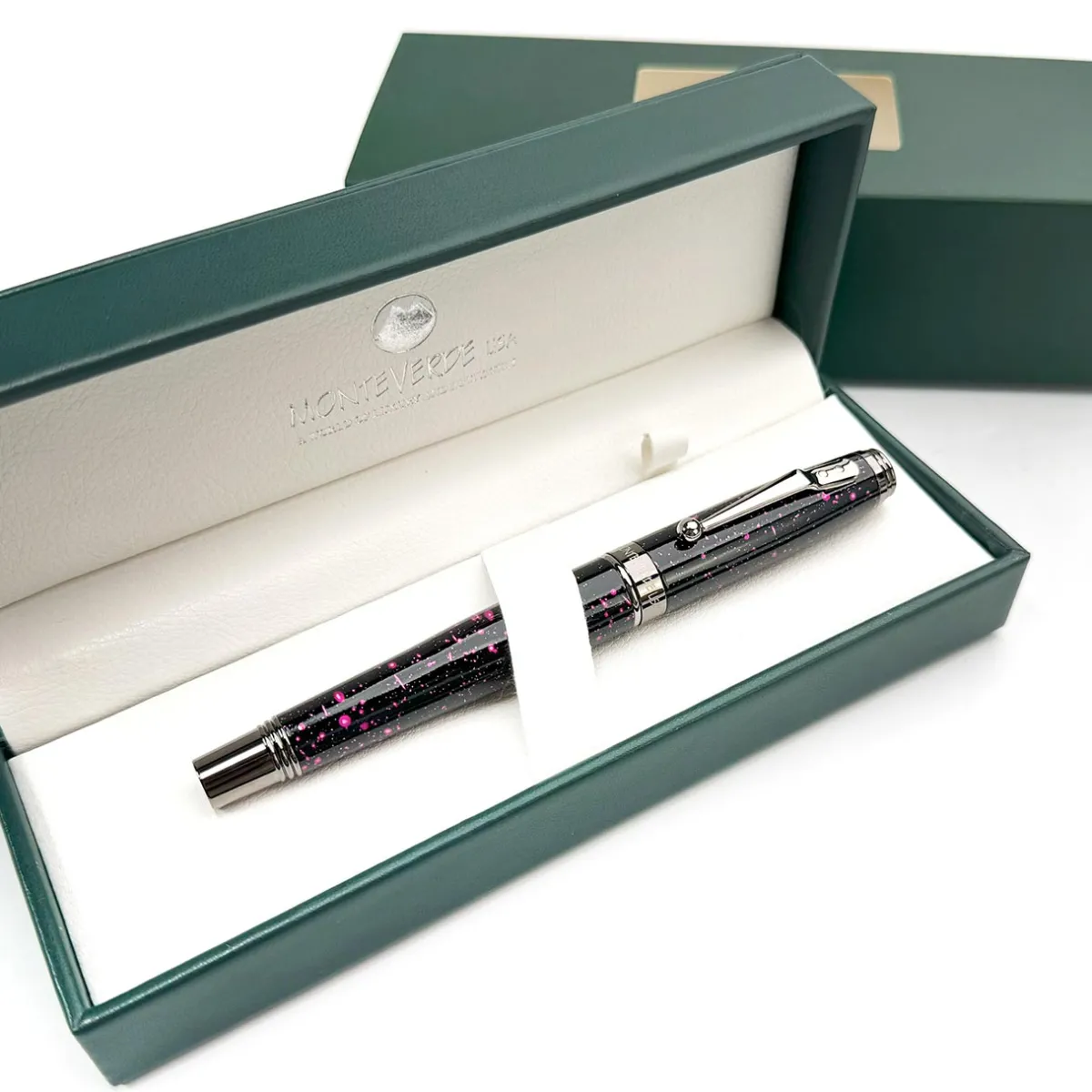 Levenger Ballpoint Pens|Rollerball Pens*Monteverde Invincia Vega Pen