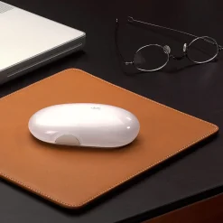 Levenger Tech Essentials*Morgan Leather Mouse Pad