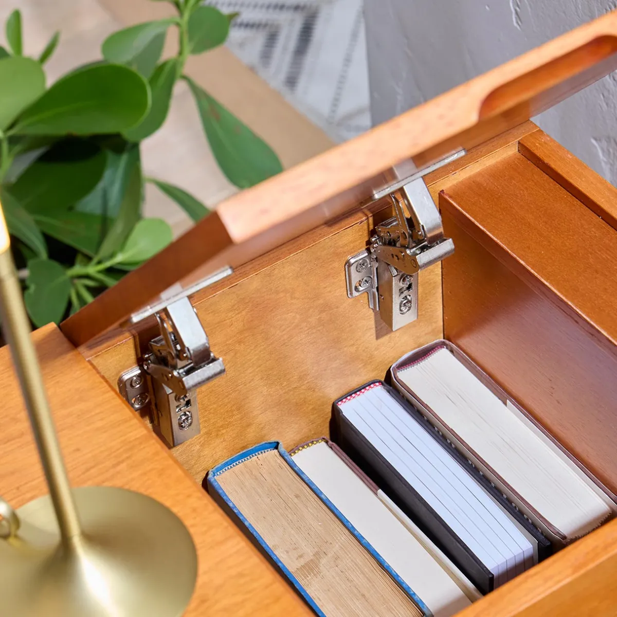 Levenger Shelves & Storage|Tables*No-Room Retro Tech Storage Table