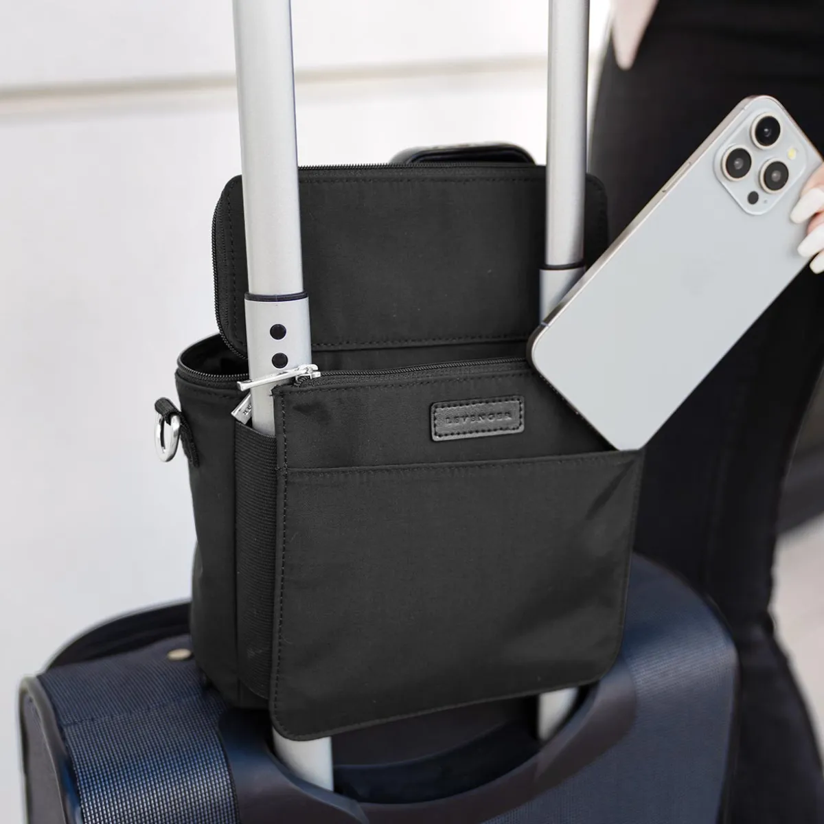 Levenger Crossbodies|Travel Bags & Accessories*Onboard Travel Caddy