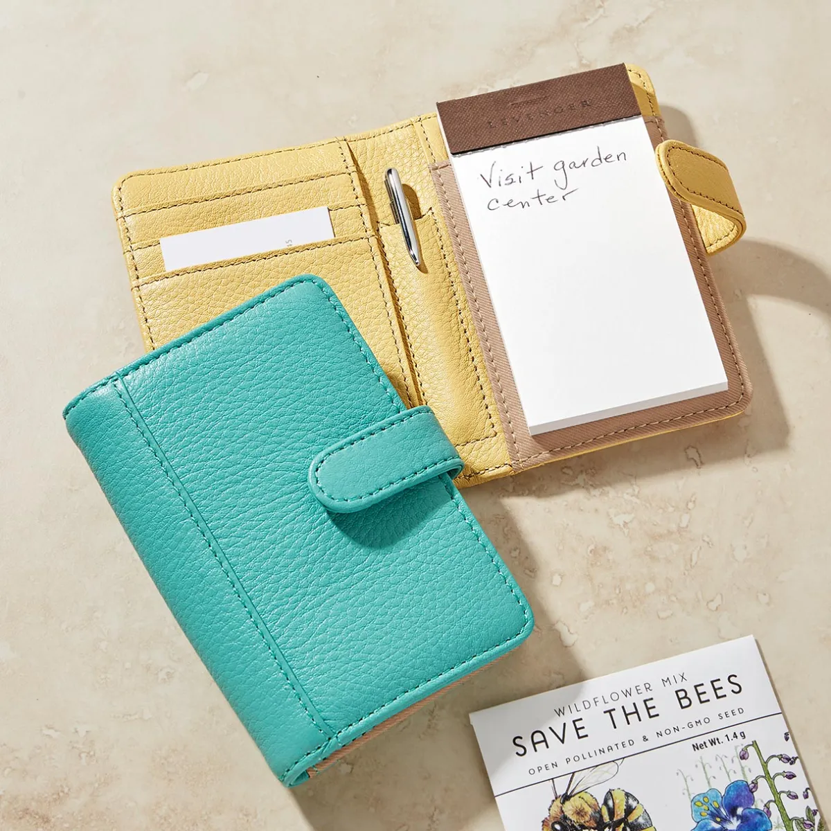 Levenger Padfolios*Pebbled Leather SwiftNotes Folio