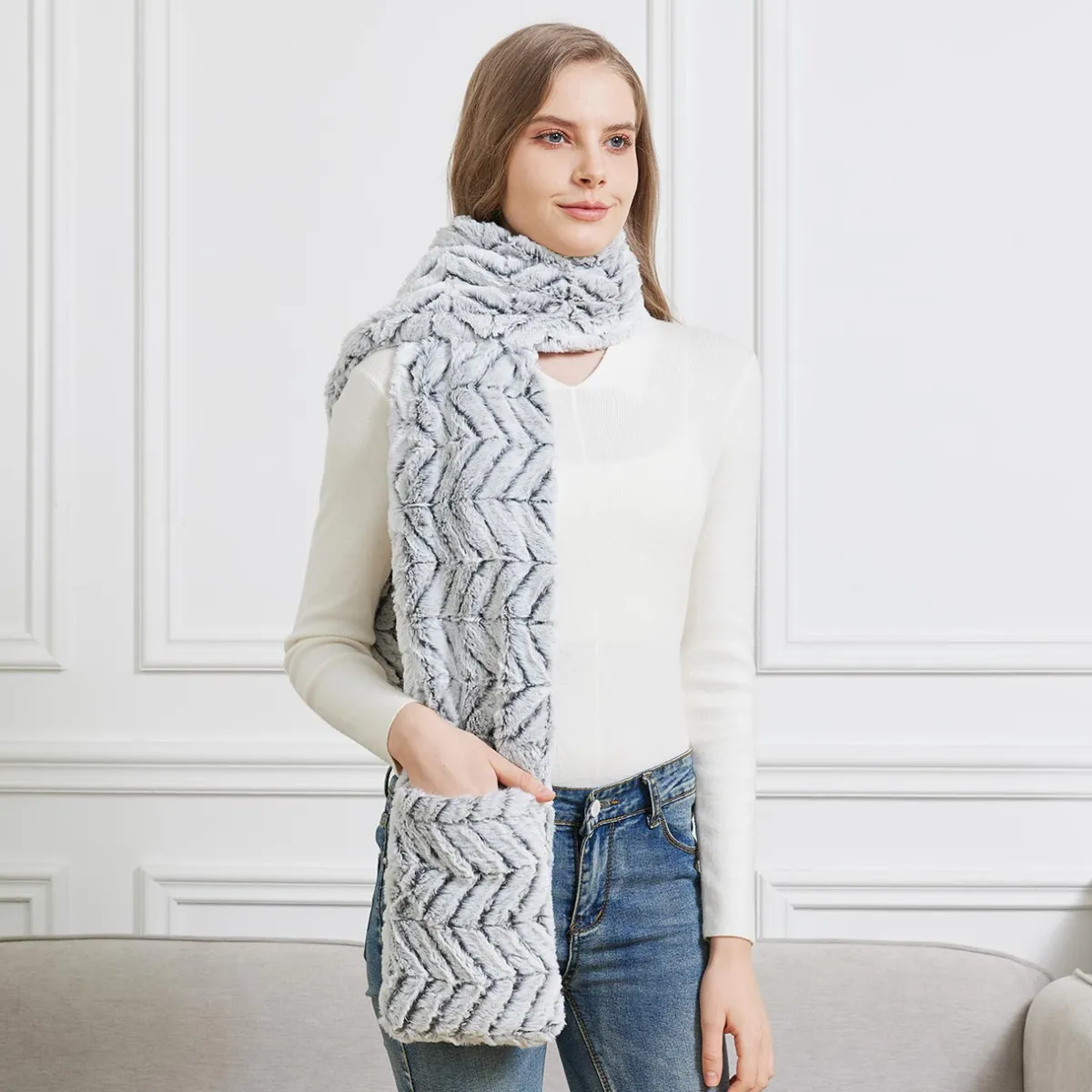 Levenger Book Bags|Reader Furnishings*Reader’s Book Scarf