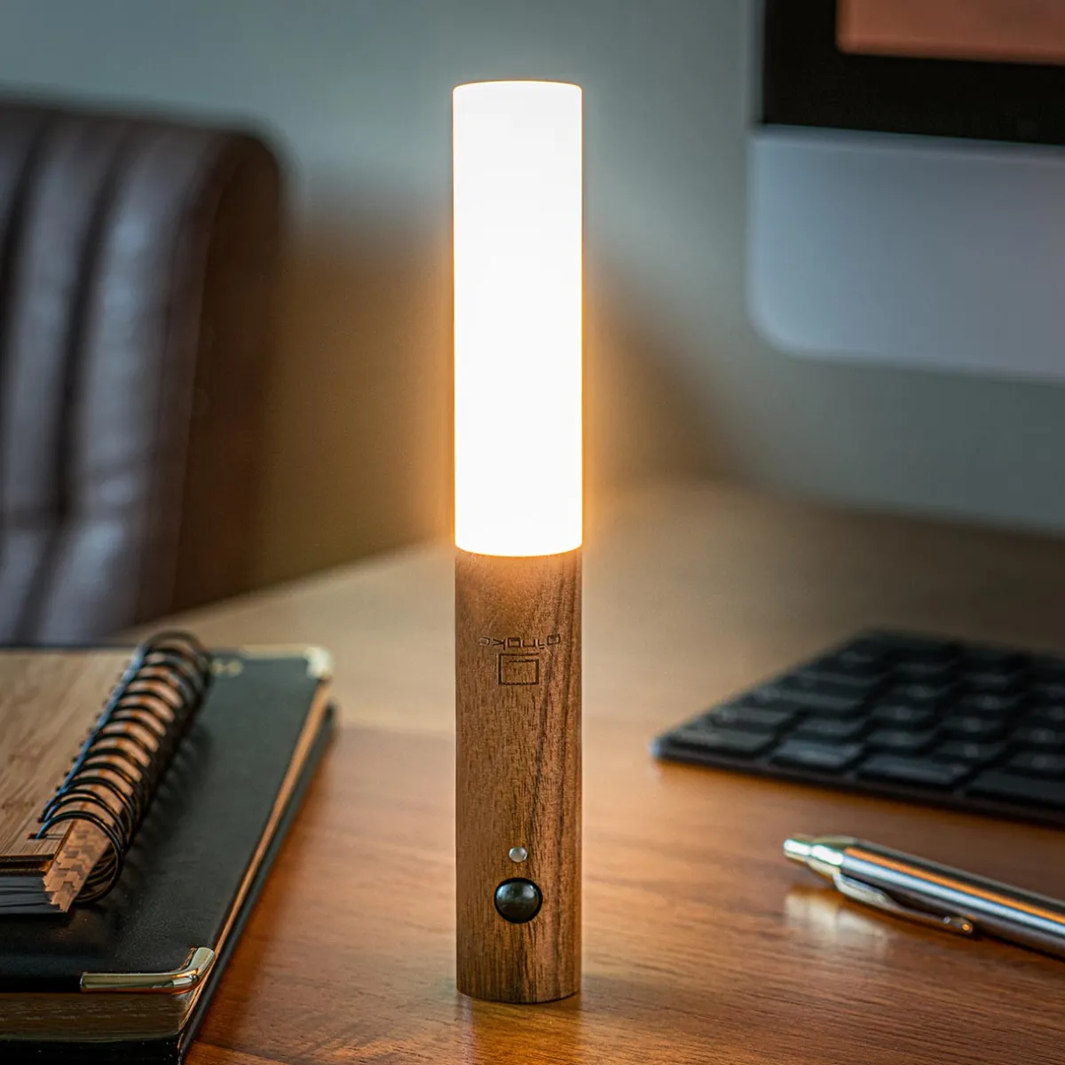 Levenger Lamps & Lighting|Lighting*Smart Baton Light