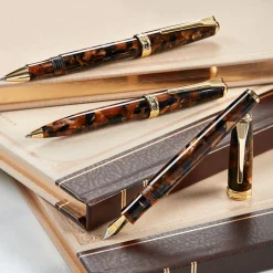 Levenger Levenger Pens|True Writers*True Writer Classic Golden Dark Tortoise Fountain Pen