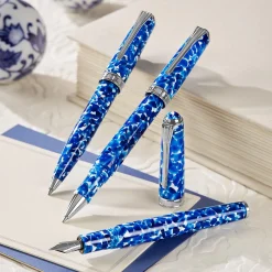 Levenger Fountain Pens|Retiring Pens*True Writer Classic Porcelain Fountain Pen